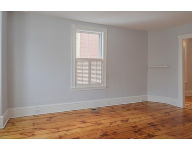 82 Federal St unit 82, Newburyport, MA 01950 - photo 5