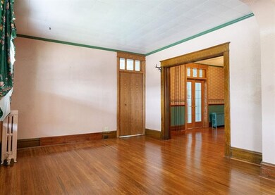 Lovely hardwood floor in this large living room.