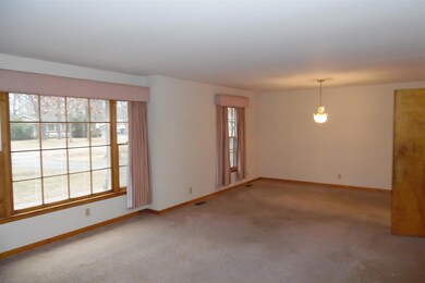 704 Lowry St, Manchester, TN 37355 - photo 4