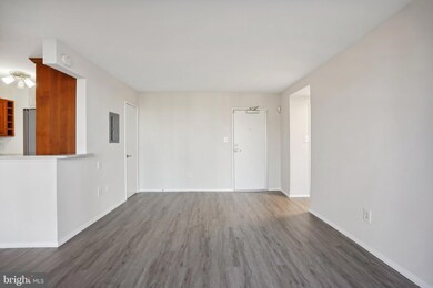 8 S Van Dorn St unit 103, Alexandria, VA 22304 - photo 5