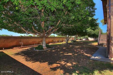 4816 E Downing Cir Mesa AZ-small-027-20-