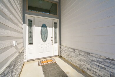 Super nice covered front porch