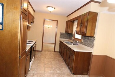 10412 W 55th St, Shawnee, KS 66203 - photo 3