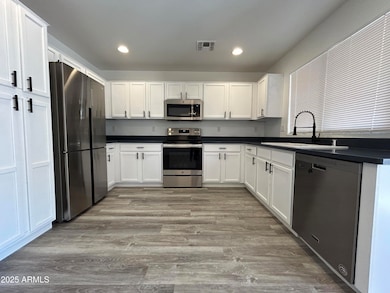 417 S 125th Ave, Avondale, AZ 85323 - photo 6