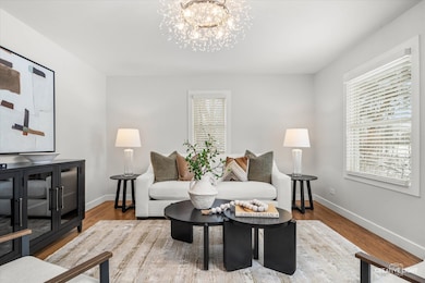 704 Plainfield Rd, Downers Grove, IL 60516 - photo 6