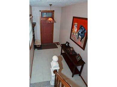 Entry/Foyer.