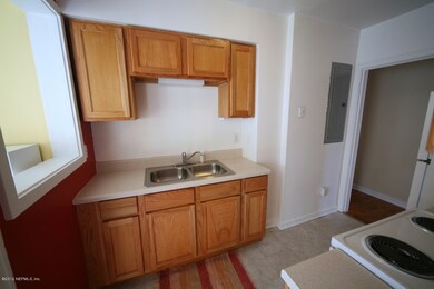 5350 Colonial Ave, Jacksonville, FL 32210 - photo 6