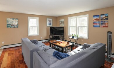 820 Banfield Rd, Portsmouth, NH 03801 - photo 3