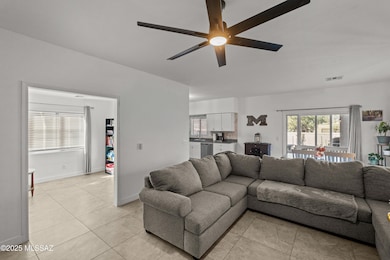 147 E Calle Puente Azul, Sahuarita, AZ 85629 - photo 3