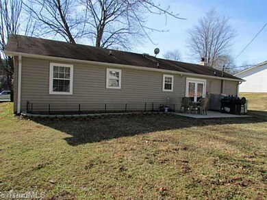 361 Northfield Dr, King, NC 27021 - photo 3