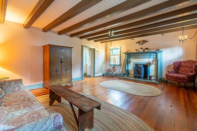 303 E Main St, Abingdon, VA 24210 - photo 5