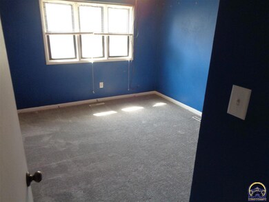 1901 SW 66th St, Topeka, KS 66619 - photo 7