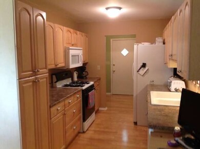 311 E Belden Ave, Elmhurst, IL 60126 - photo 3