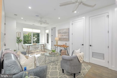 1220 Potomac Ave SE unit 6, Washington, DC 20003 - photo 6