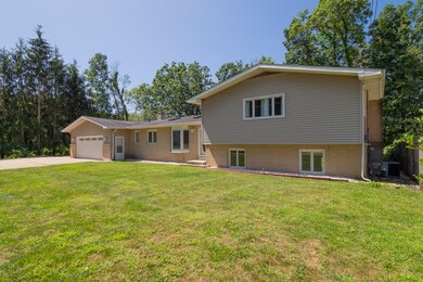 10220 Shuman St, Portage, MI 49024 - photo 3