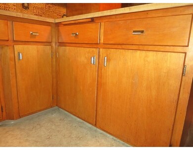 670 Morgan Rd, West Springfield, MA 01089 - photo 7