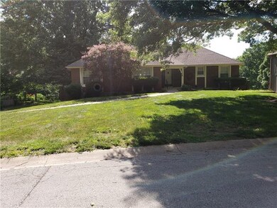 7800 Noland Rd, Shawnee, KS 66216 - photo 2