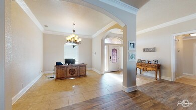 Entry Way to Formal Dining/Study Area