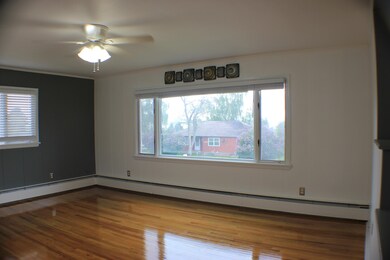 Upstairs living room 1