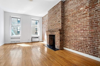 419 E 87th St unit 3A, New York, NY 10128 - photo 2