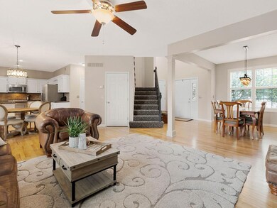 Hardwoods thru main level