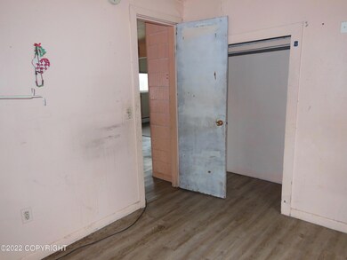 Bedroom 2 (2)
