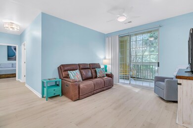 CREM - 1600 Long Grove Dr 1316-3