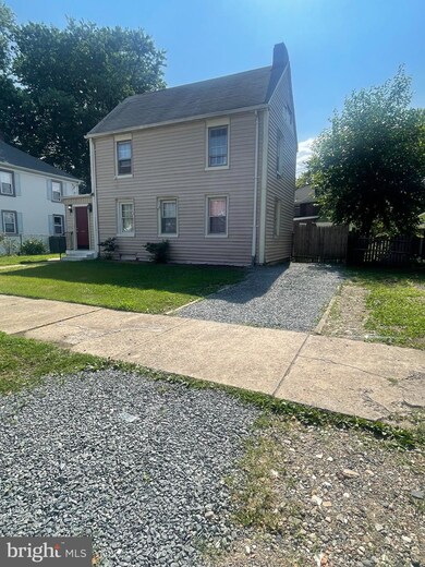 2890 Tuckahoe Rd, Camden, NJ 08104 - photo 3