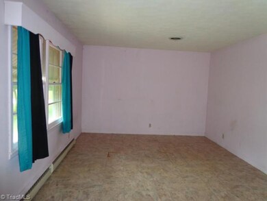 1196 Sheridan Dr, Asheboro, NC 27205 - photo 7