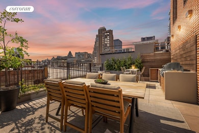 10 Greene St unit PENTHOUSE, New York, NY 10013 - photo 6