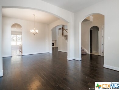 929 Carriage Loop, New Braunfels, TX 78132 - photo 5