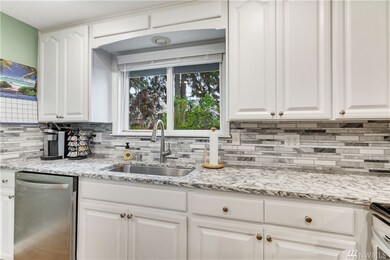 9805 59th Street Ct W, University Place, WA 98467 - photo 3