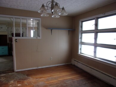 80 Canal Dr, Readsboro, VT 05350 - photo 7