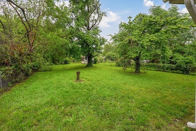 300 S Clifton Ave-5