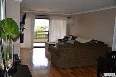 Living Room 3
