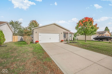 12905 Bridgett Dr N, Camby, IN 46113 - photo 2