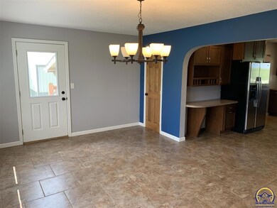 13057 126th Rd, Hoyt, KS 66440 - photo 5
