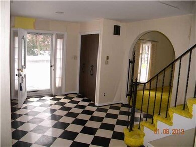 Foyer. The front entry area.