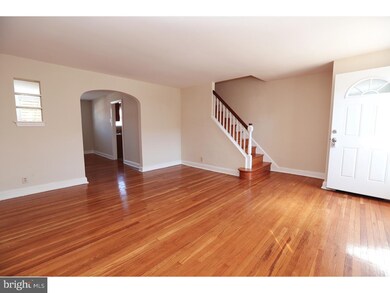 233 E Greenwood Ave, Lansdowne, PA 19050 - photo 2