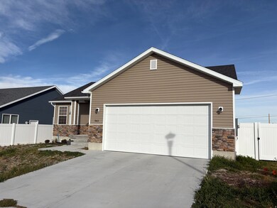 562 W 900 S, Tooele, UT 84074 - photo 2
