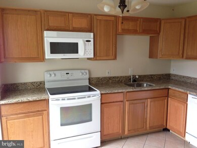 711 Madison Ct, Stafford, VA 22556 - photo 5