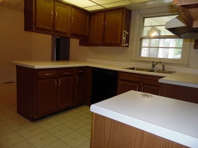 158 Cooper Rd, Cookeville, TN 38506 - photo 4