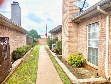 1521 Malcolm Ln, Wichita Falls, TX 76302 - photo 6