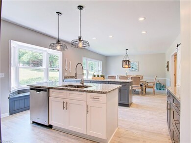 * LARGE OPEN KITCHEN & DINING ARE A HIT ATTRACTION