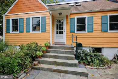 1008 Elm Ave, Takoma Park, MD 20912 - photo 2