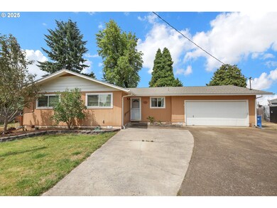 945 Irving Ct, Eugene, OR 97404 - photo 2