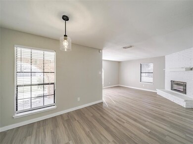 6529 Amundson Rd, North Richland Hills, TX 76182 - photo 6