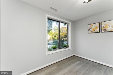 6554 Pennacook Ct, Columbia, MD 21045 - photo 5