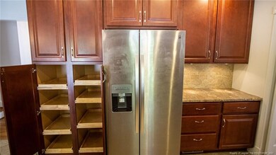 2542 S Edgewater Dr, Fayetteville, NC 28303 - photo 5