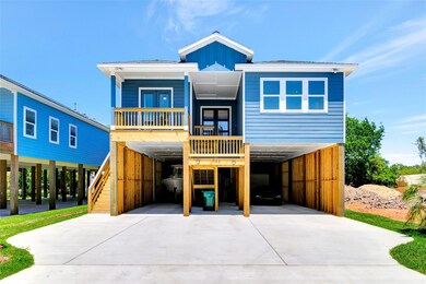 Plenty of Room To Park Your Boat and other toys with a 12.5 foot clearance.